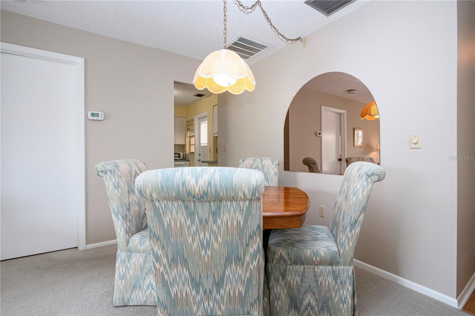 Image 30 of 94 For 390 301 Boulevard W 12d