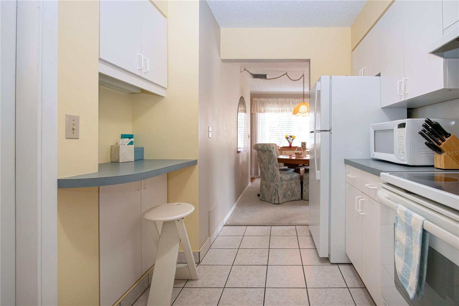 Image 41 of 94 For 390 301 Boulevard W 12d