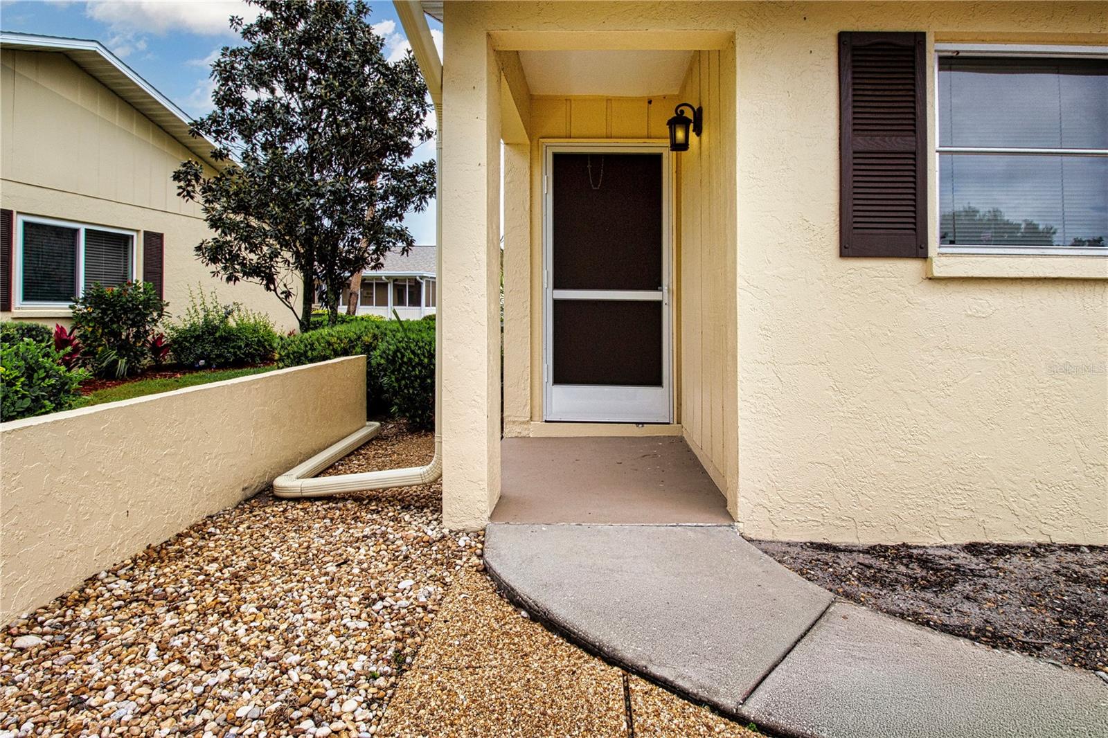 Image 5 of 94 For 390 301 Boulevard W 12d