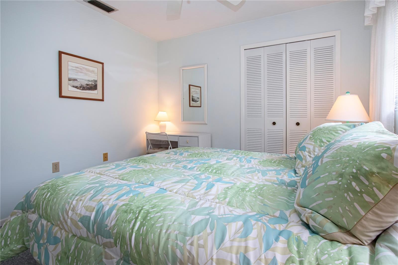 Image 58 of 94 For 390 301 Boulevard W 12d