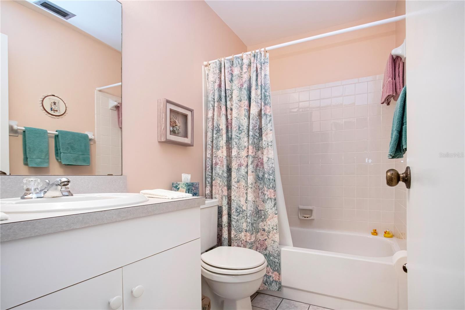 Image 59 of 94 For 390 301 Boulevard W 12d