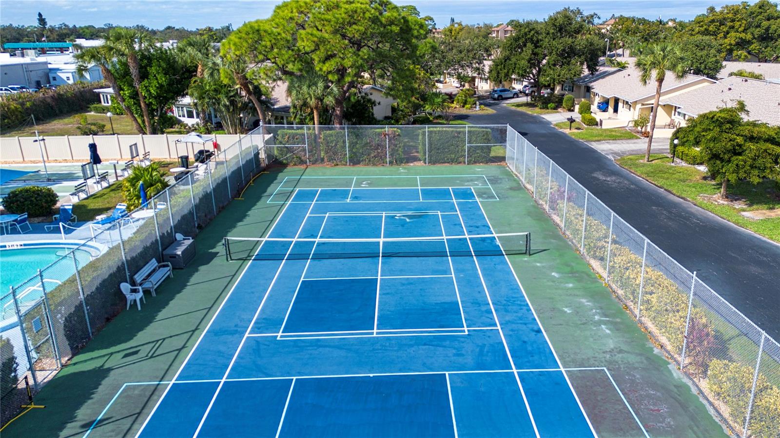 Image 84 of 94 For 390 301 Boulevard W 12d