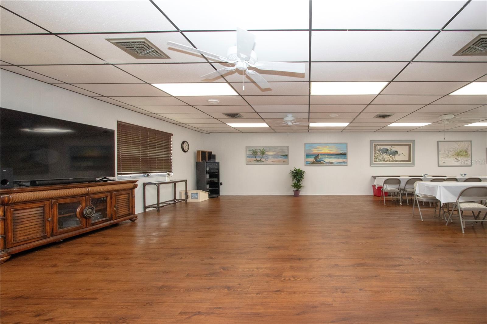 Image 86 of 94 For 390 301 Boulevard W 12d