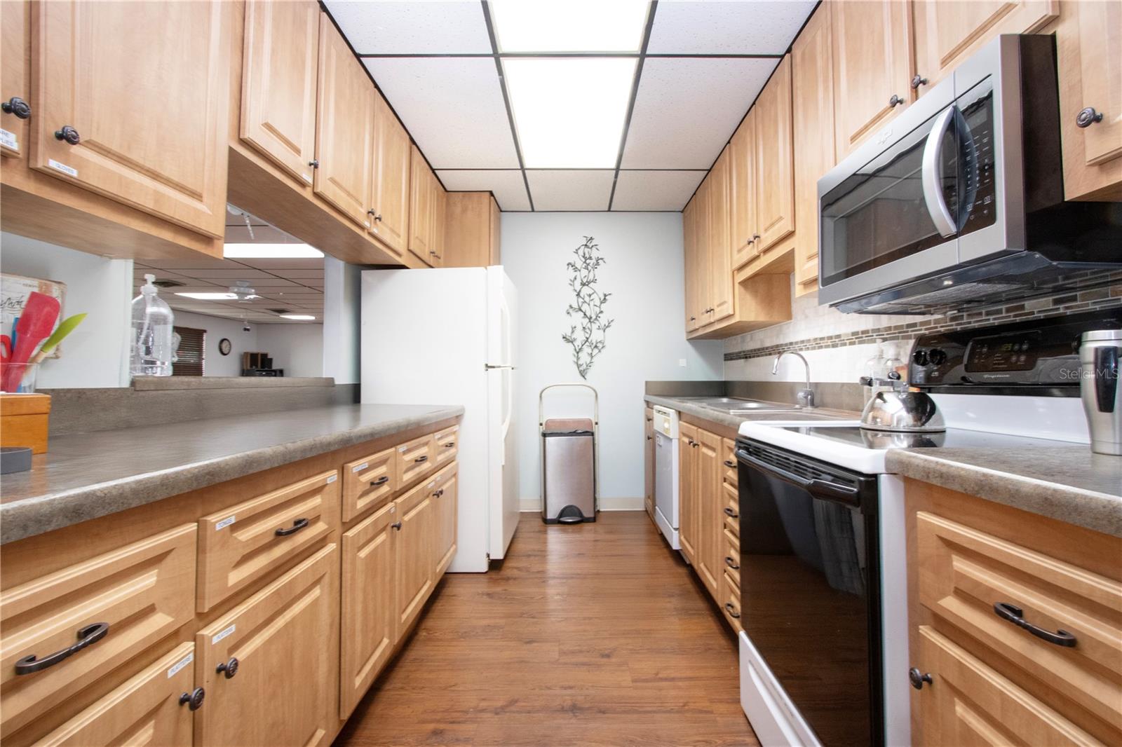 Image 90 of 94 For 390 301 Boulevard W 12d