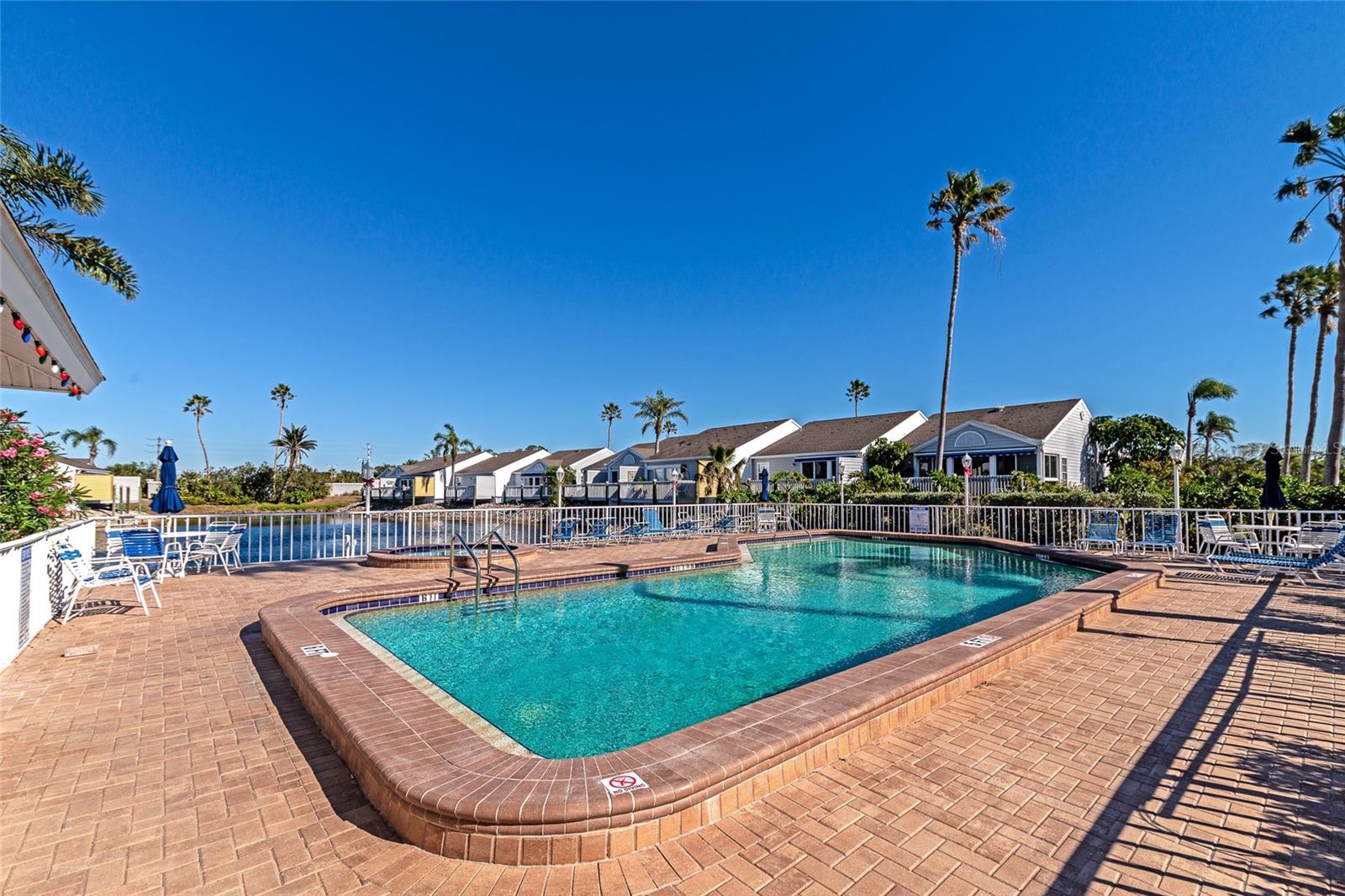 Image 28 of 43 For 504 Woodstork Circle