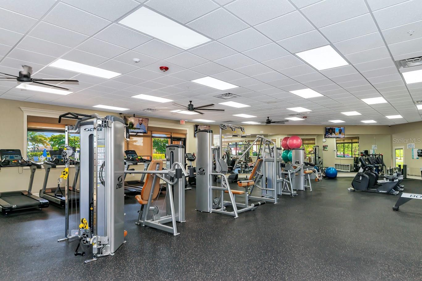 Image 25 of 30 For 6760 Willowshire Way