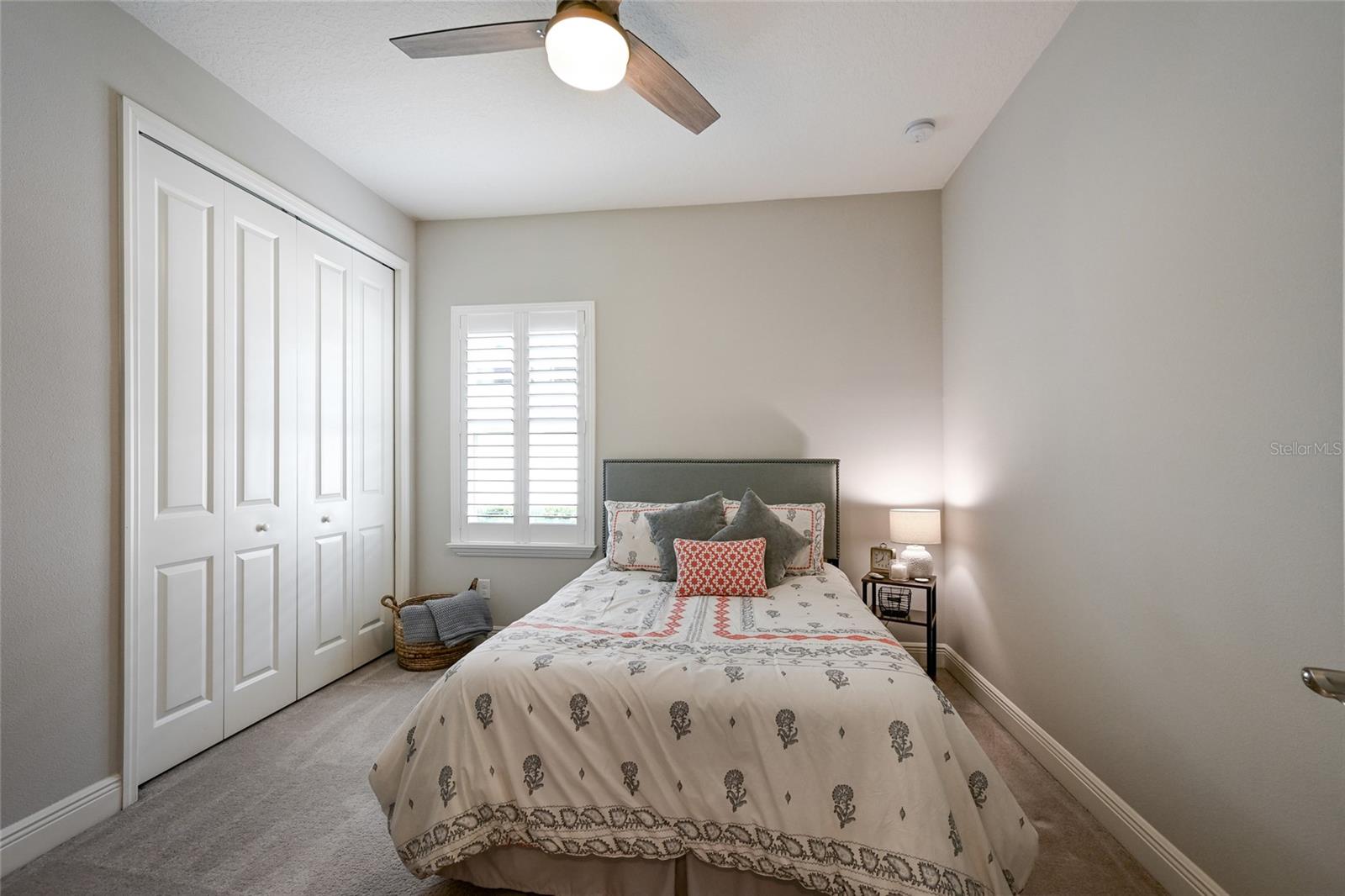 Image 37 of 74 For 6117 Shadowlake Drive