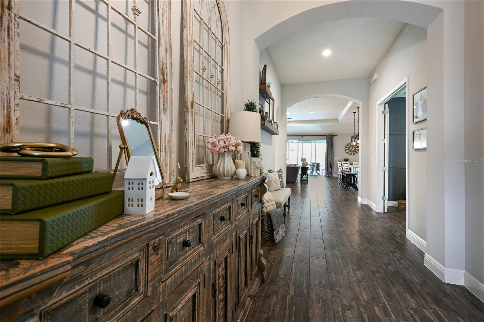 Image 6 of 74 For 6117 Shadowlake Drive