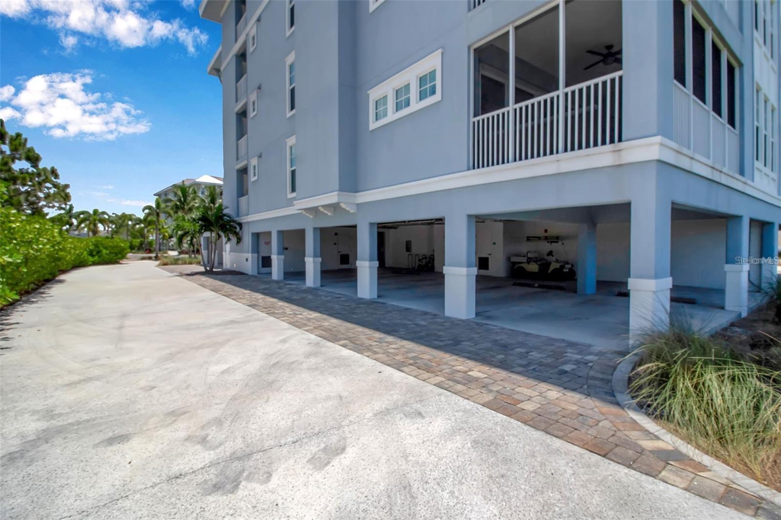 Image 16 of 66 For 376 Aruba Circle 301