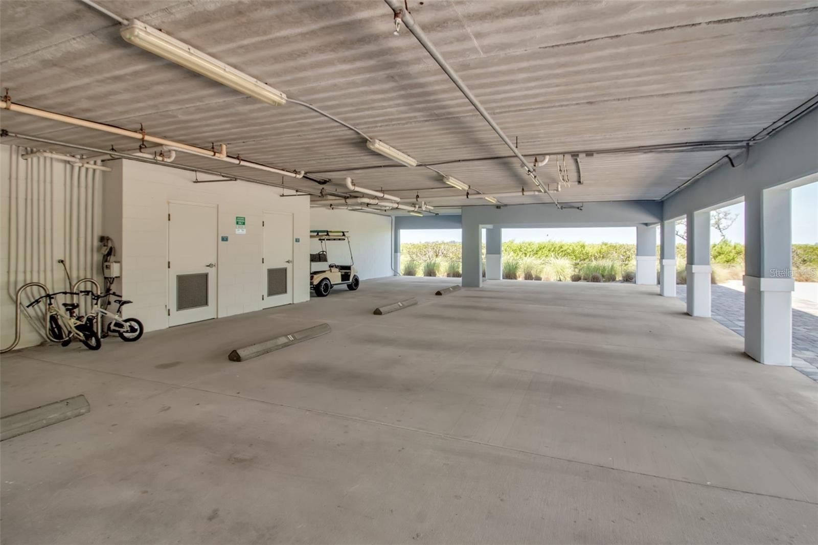 Image 17 of 66 For 376 Aruba Circle 301