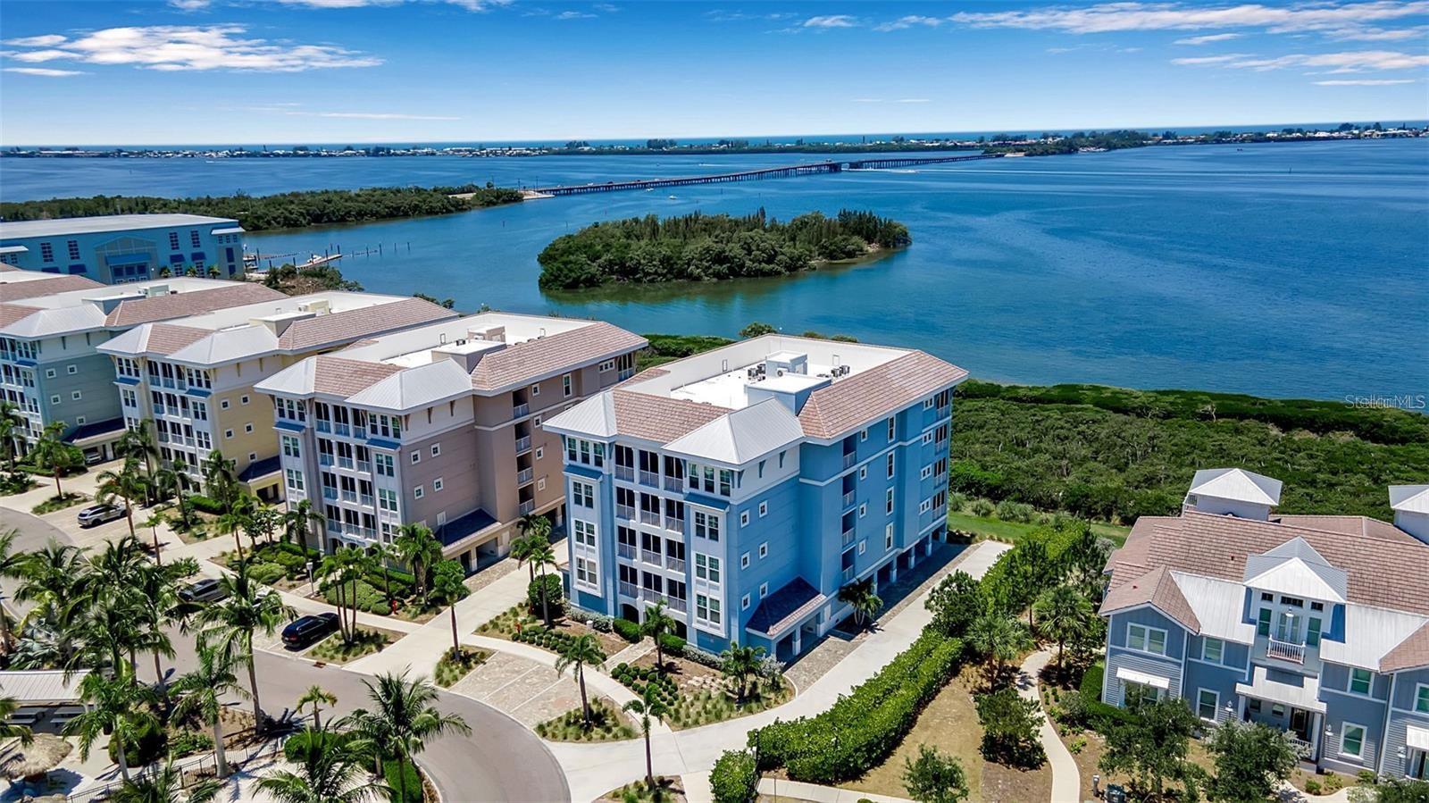 Image 7 of 66 For 376 Aruba Circle 301