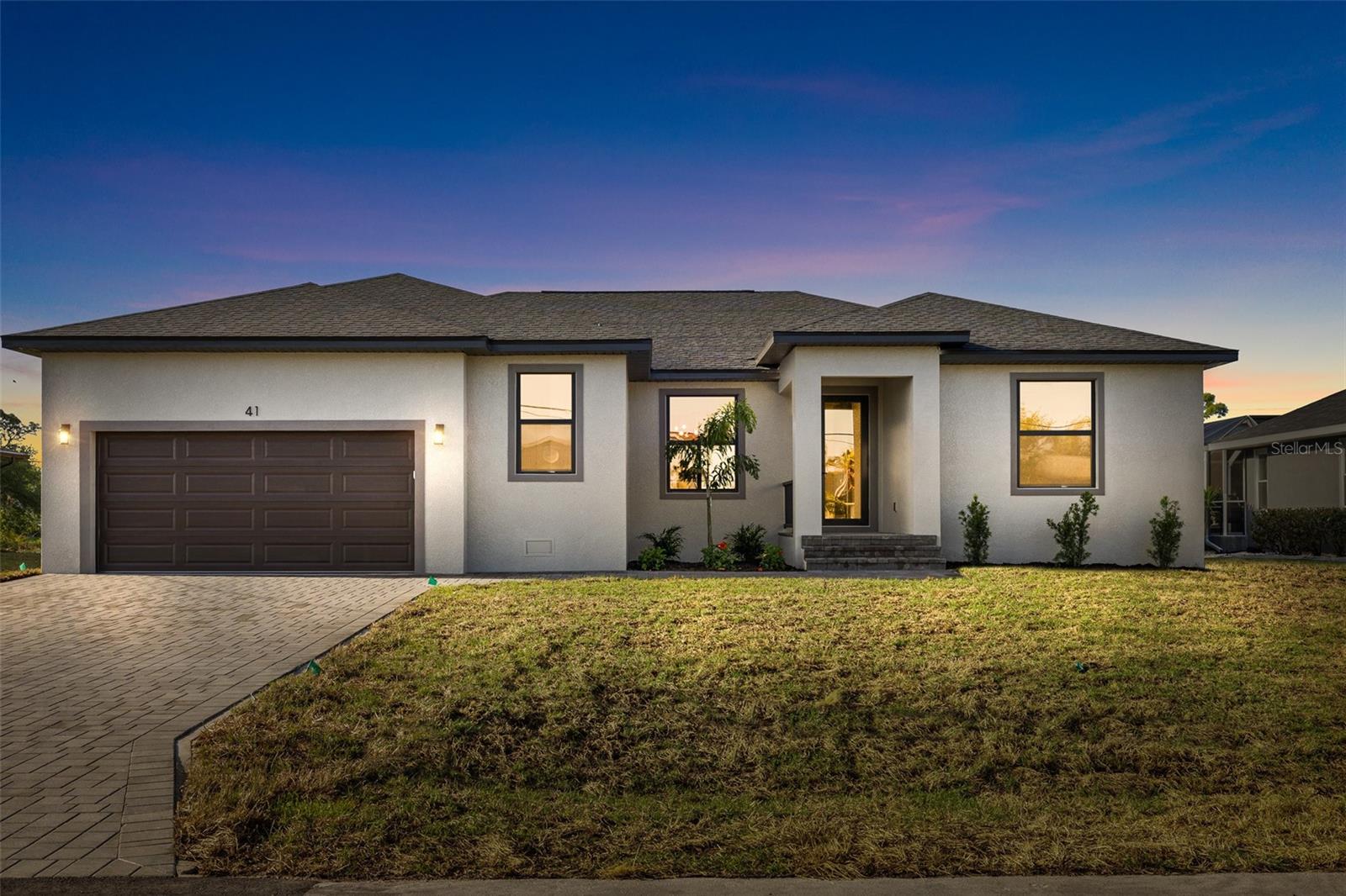 Image 2 of 41 For 41 Mark Twain Lane