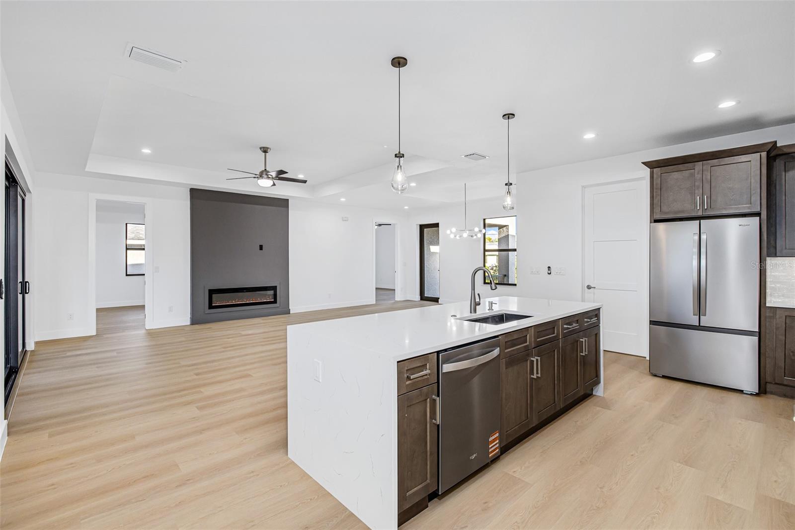 Image 33 of 41 For 41 Mark Twain Lane