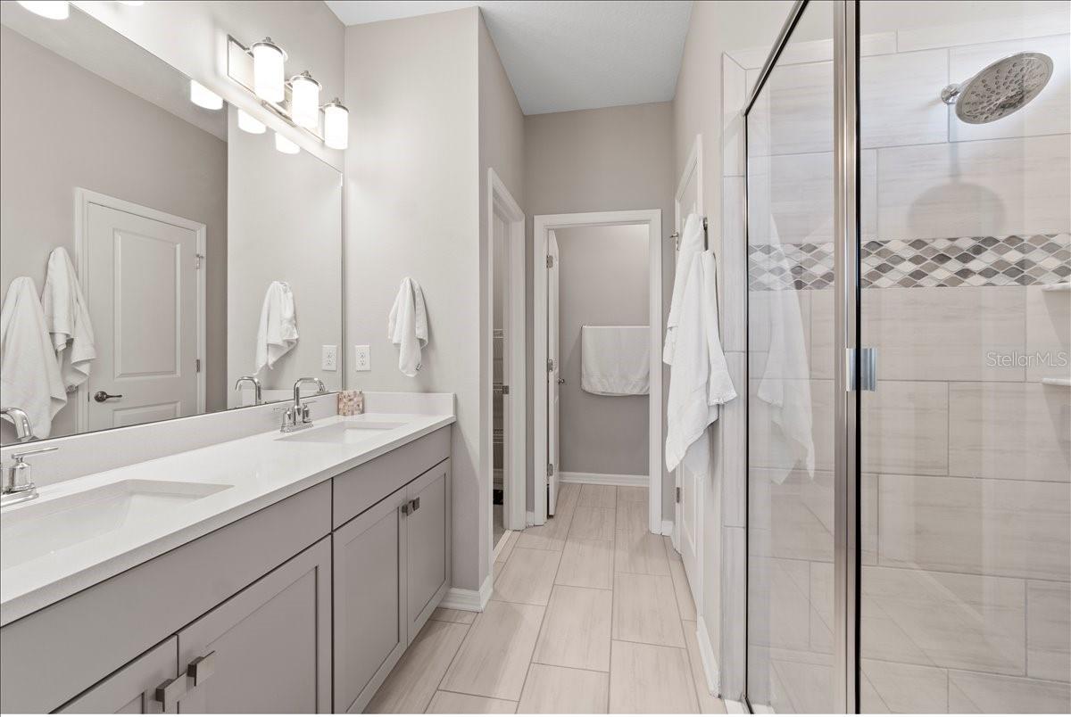 Image 15 of 36 For 188 Daylily Boulevard