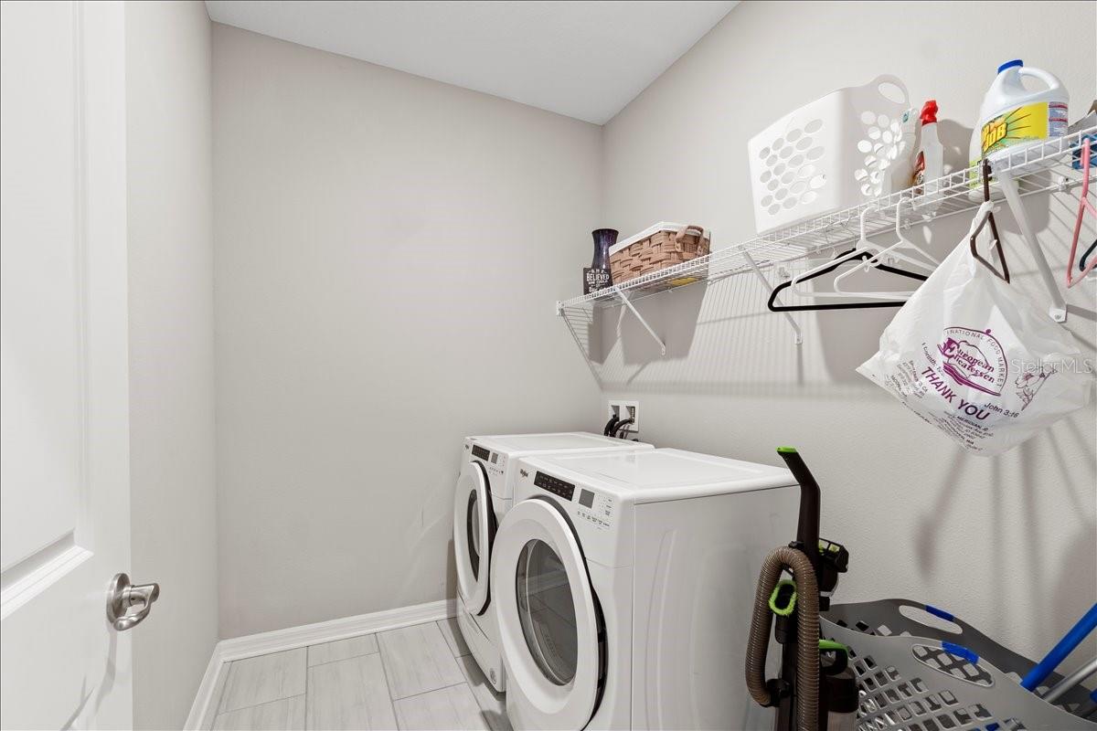 Image 25 of 36 For 188 Daylily Boulevard