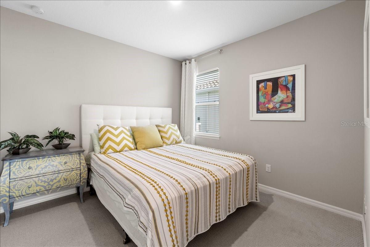 Image 8 of 36 For 188 Daylily Boulevard