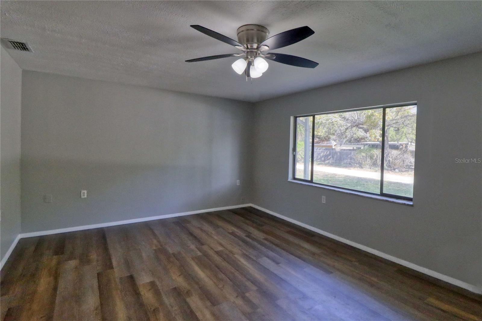 Image 10 of 33 For 8226 Krag Drive