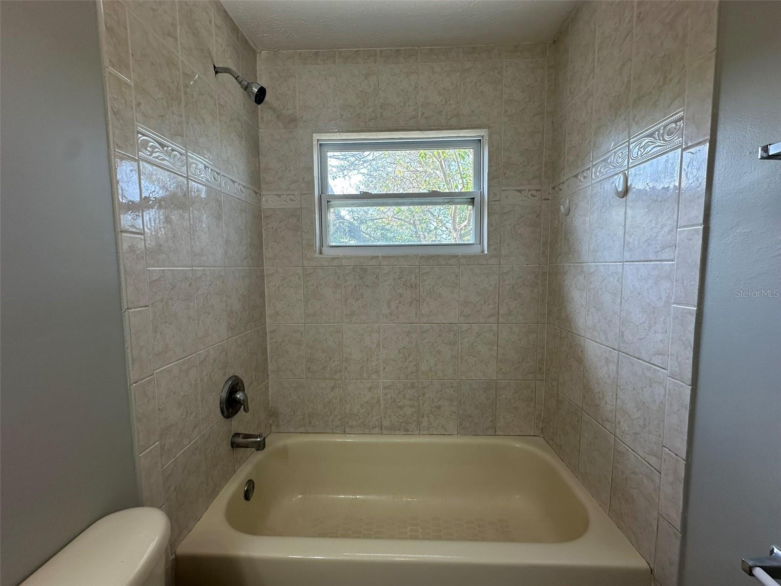 Image 15 of 33 For 8226 Krag Drive