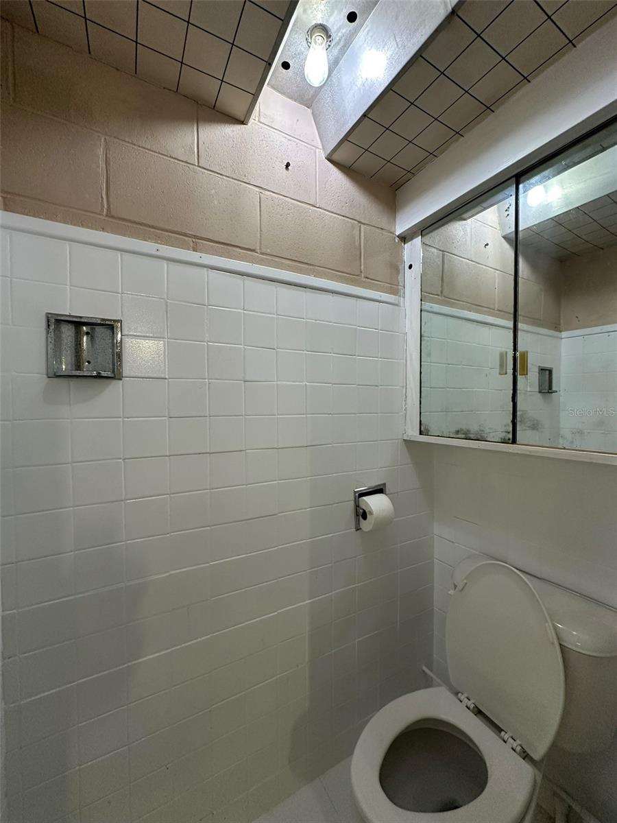 Image 20 of 33 For 8226 Krag Drive