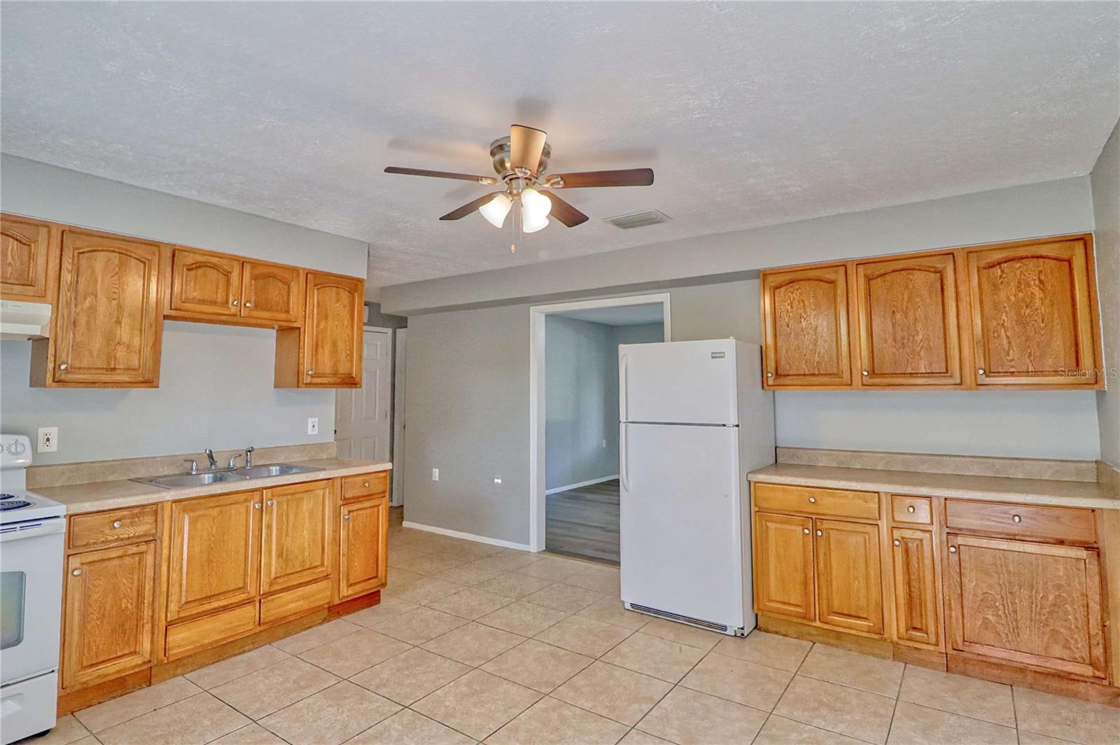 Image 5 of 33 For 8226 Krag Drive