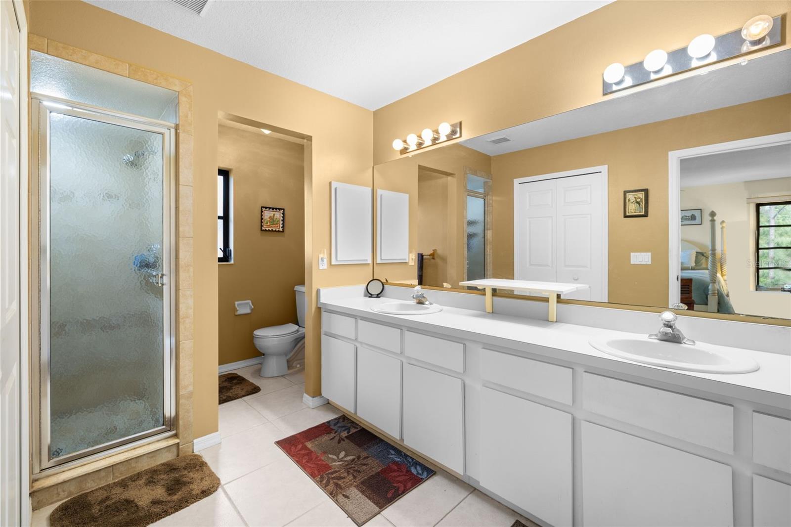 Listing photo id 23 for 4607 Atwater Drive