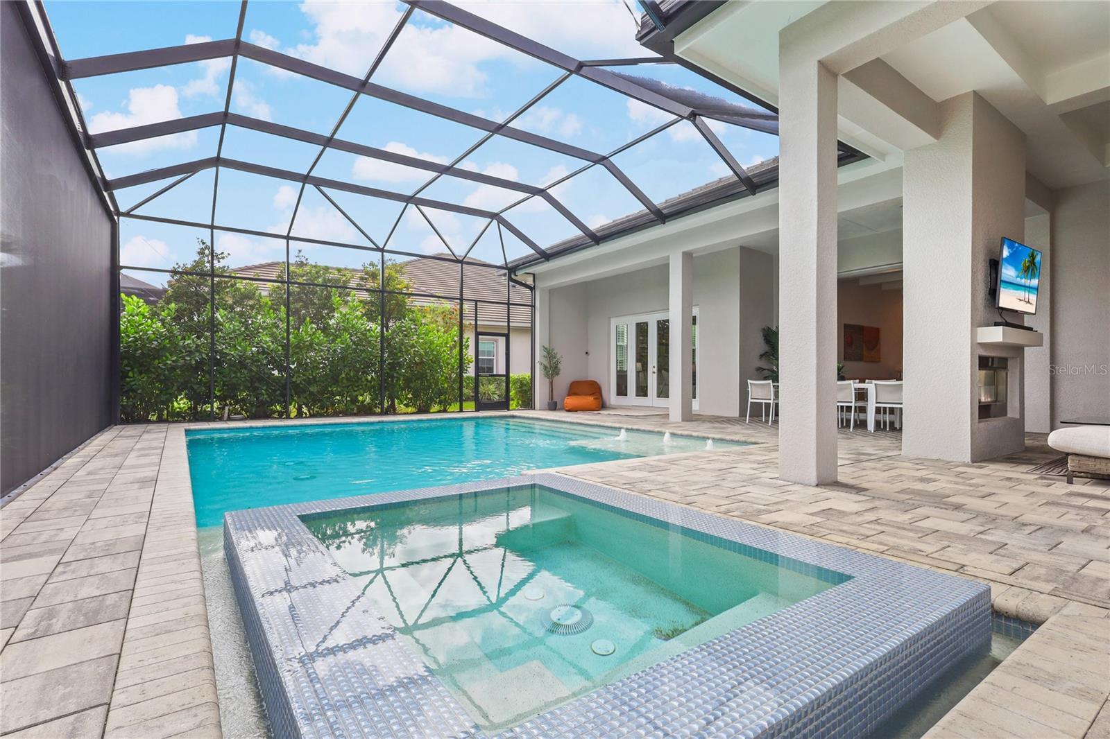 Image 20 of 83 For 8560 Pavia Way