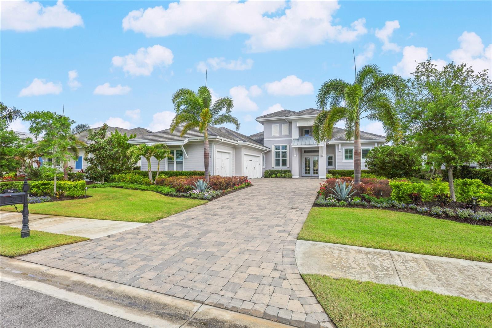 Image 4 of 83 For 8560 Pavia Way