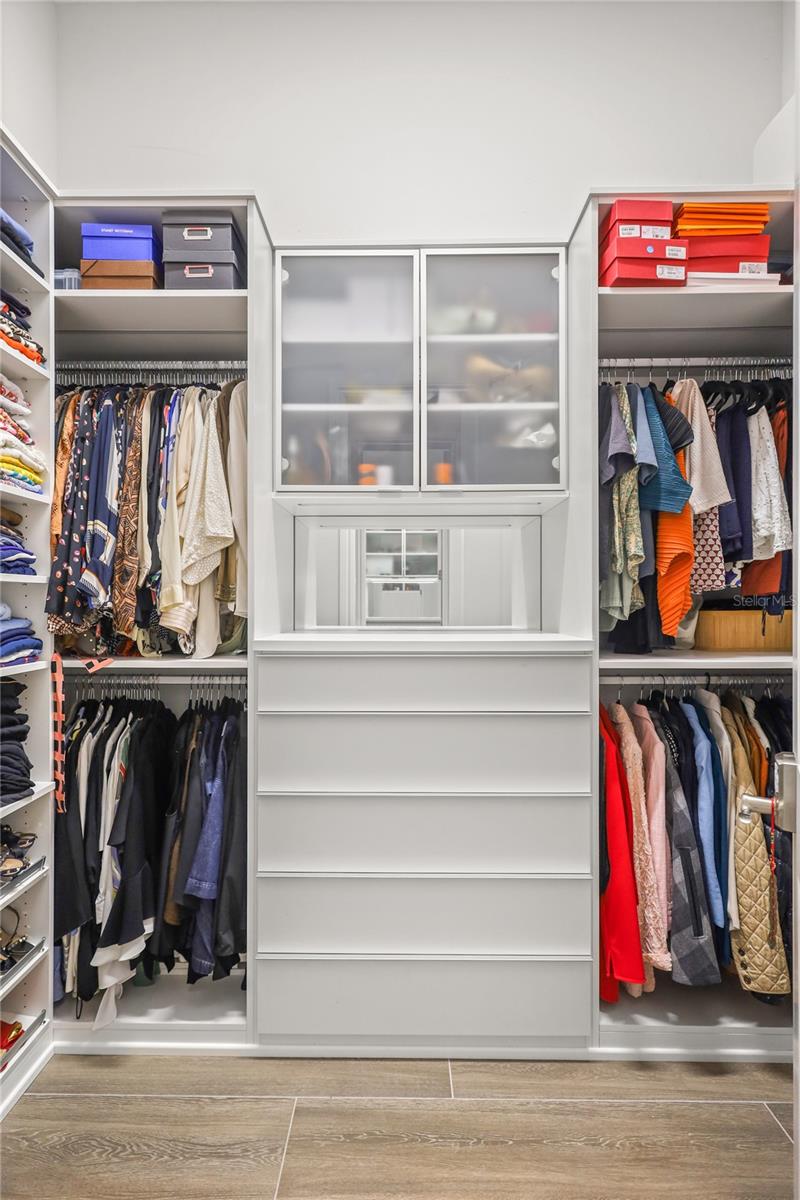 Image 40 of 83 For 8560 Pavia Way