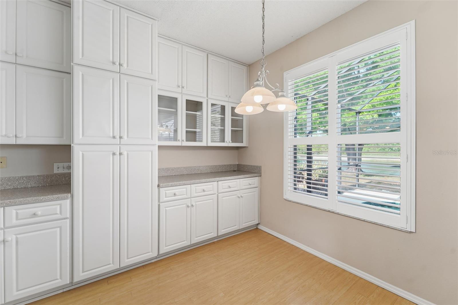 Image 19 of 41 For 9401 69th Avenue E