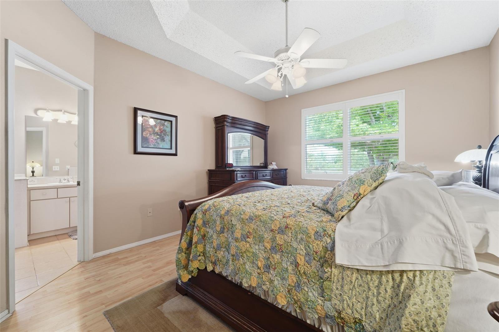 Image 22 of 41 For 9401 69th Avenue E