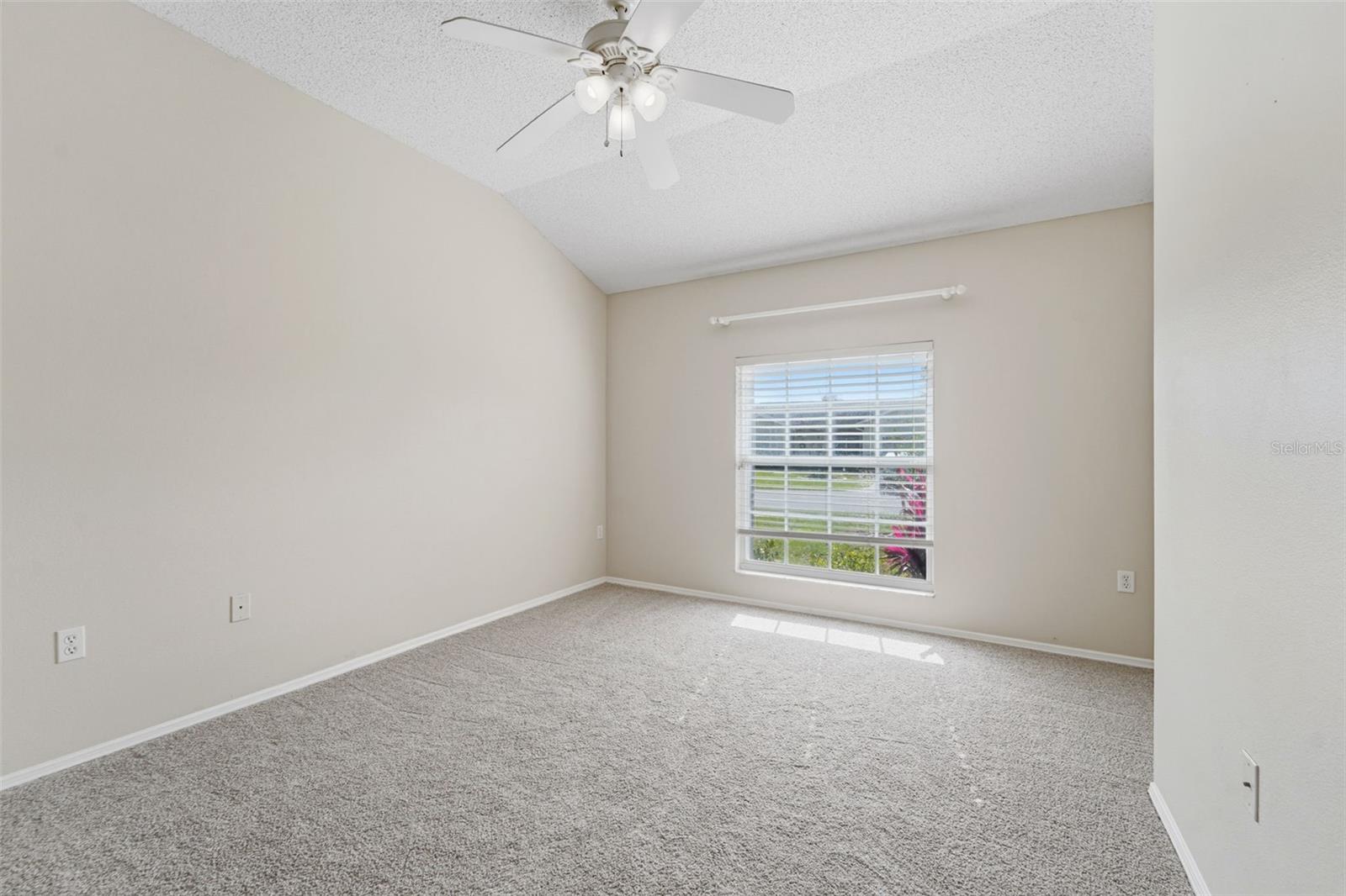 Image 28 of 41 For 9401 69th Avenue E