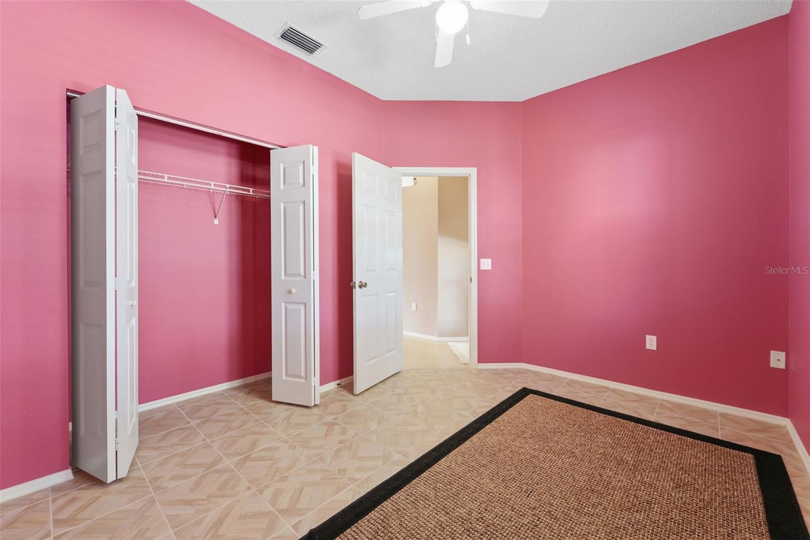 Image 32 of 41 For 9401 69th Avenue E