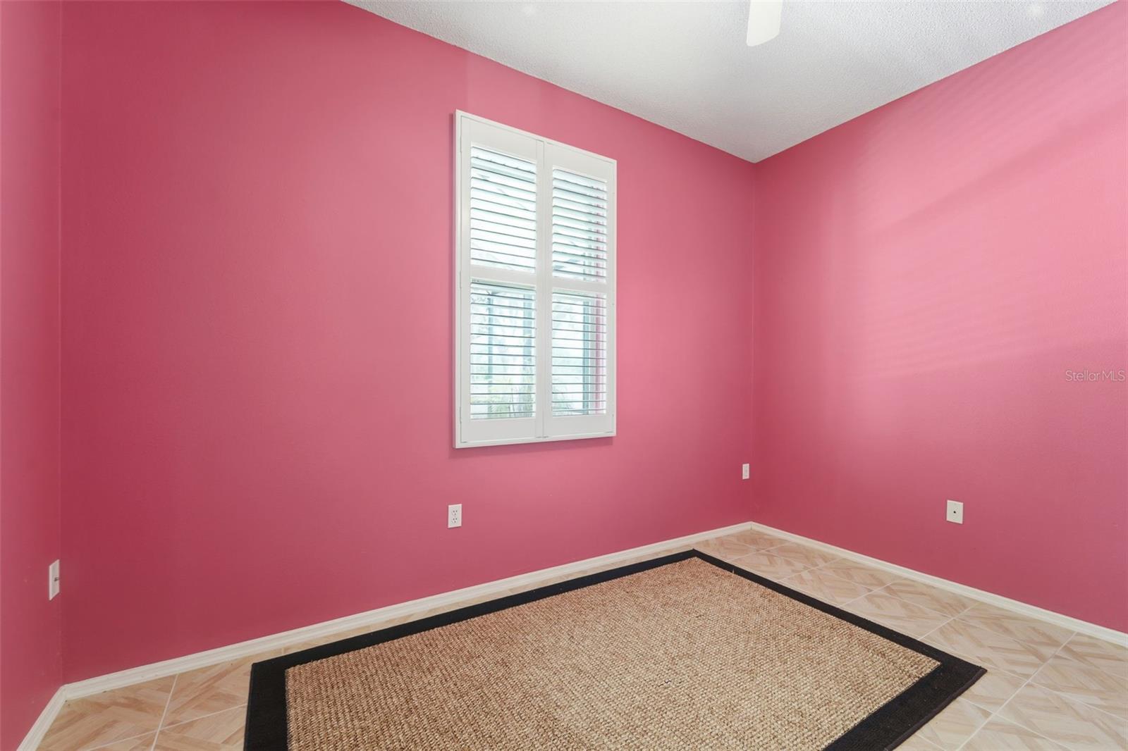 Image 33 of 41 For 9401 69th Avenue E