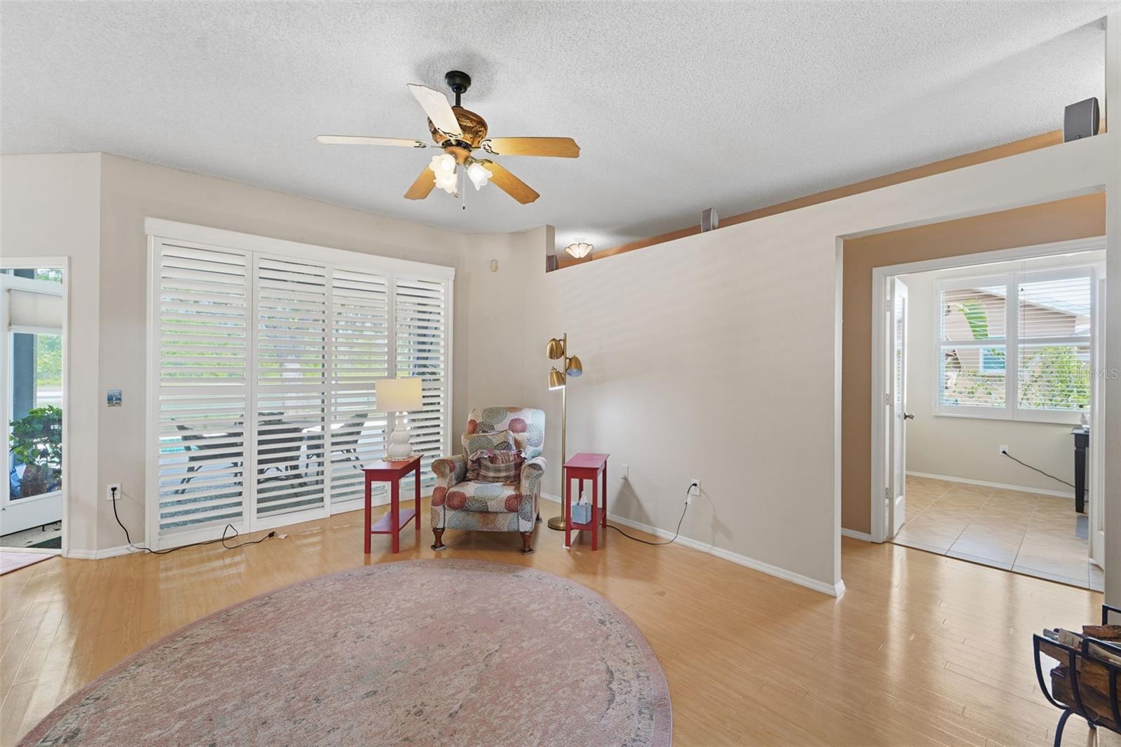 Image 36 of 41 For 9401 69th Avenue E