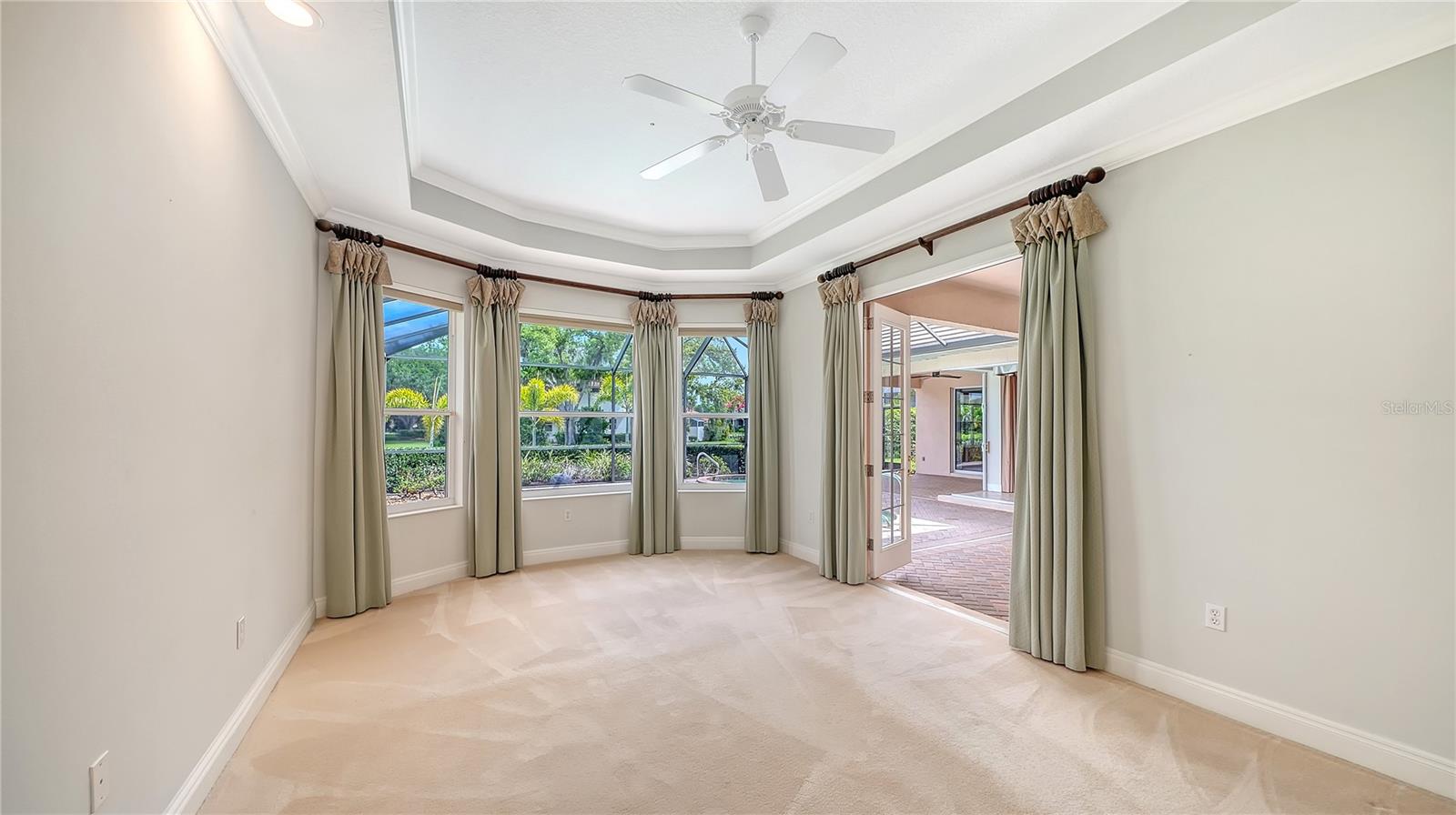 Listing photo id 29 for 3271 Alex Findlay Place