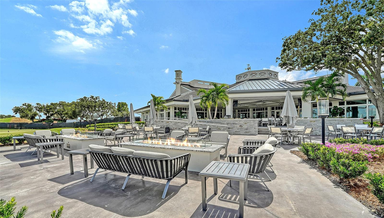 Listing photo id 46 for 3271 Alex Findlay Place