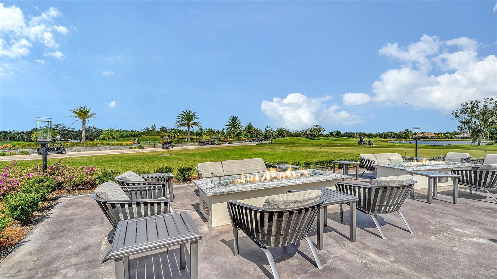 Listing photo id 47 for 3271 Alex Findlay Place