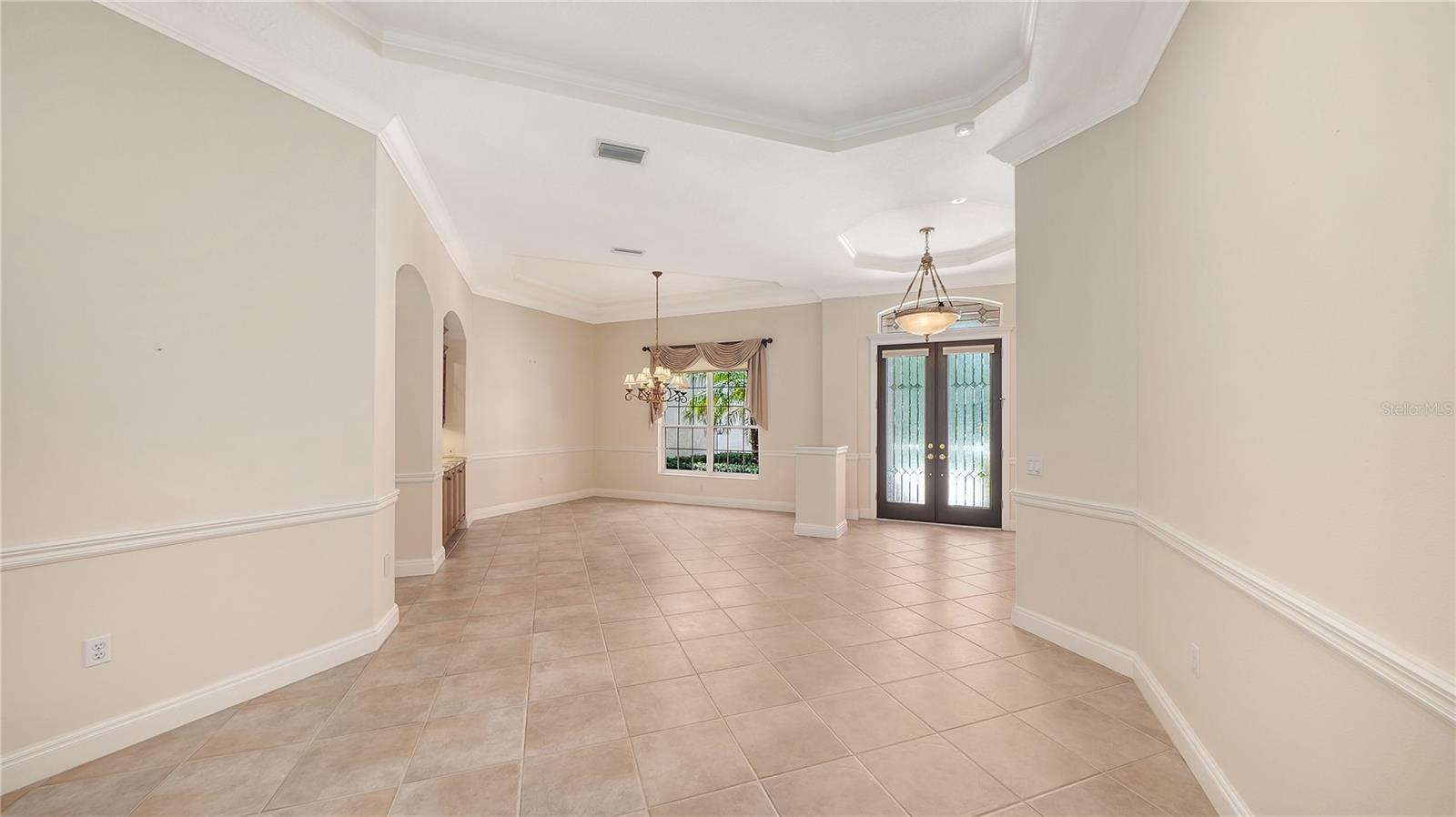 Listing photo id 4 for 3271 Alex Findlay Place