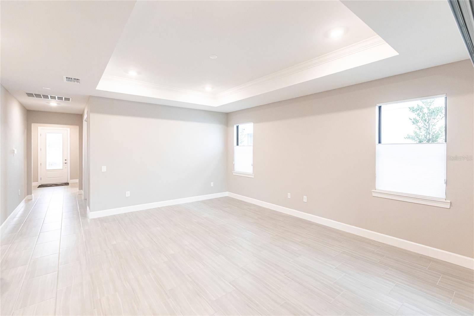 Image 26 of 44 For 5658 Silverside Pine Court