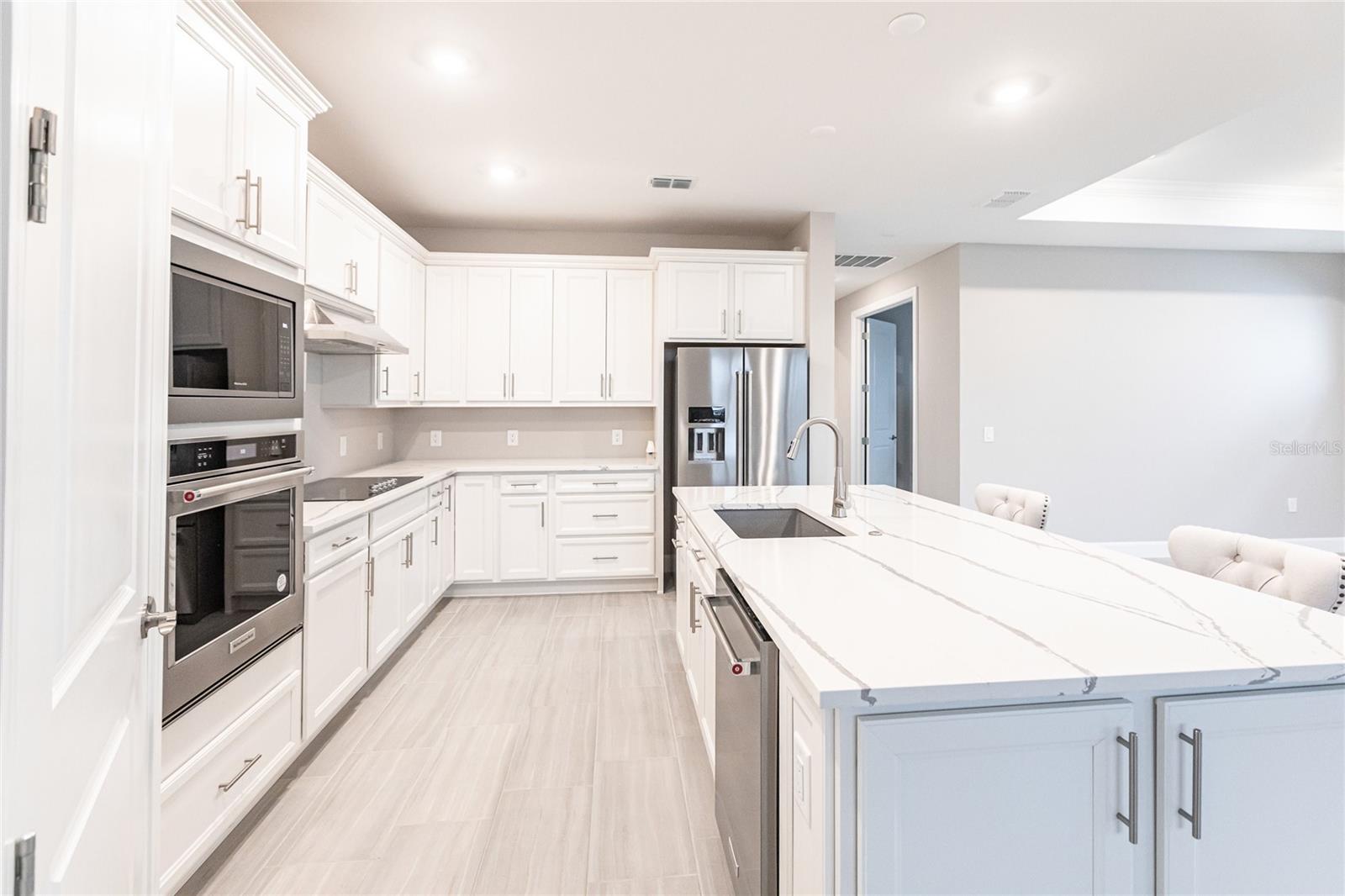 Image 7 of 44 For 5658 Silverside Pine Court