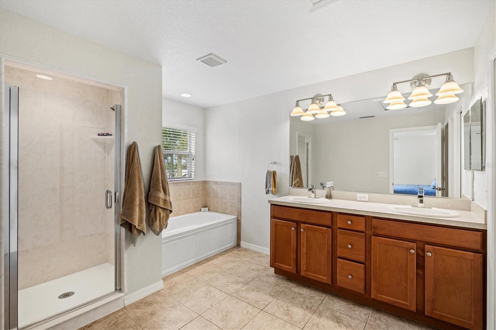 Image 30 of 90 For 7121 Chatum Light Run