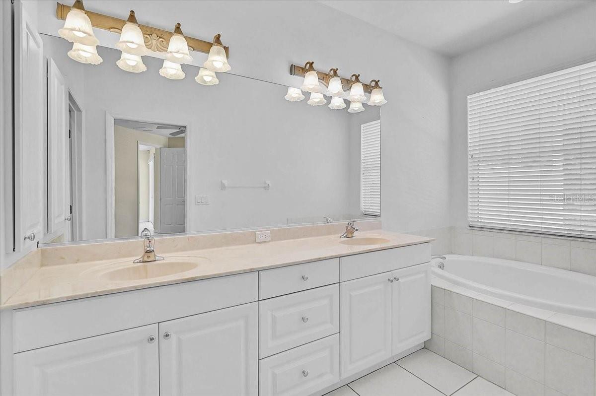 Image 18 of 38 For 4345 Callista Lane