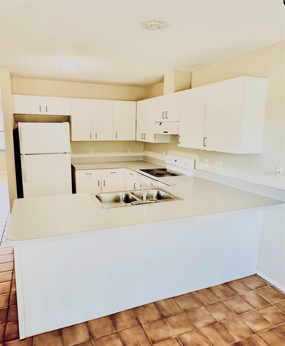 Image 3 of 16 For 9271 Tacoma Avenue B