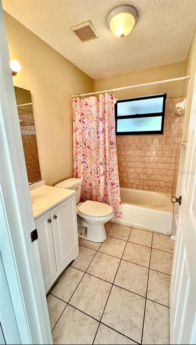 Image 6 of 16 For 9271 Tacoma Avenue B