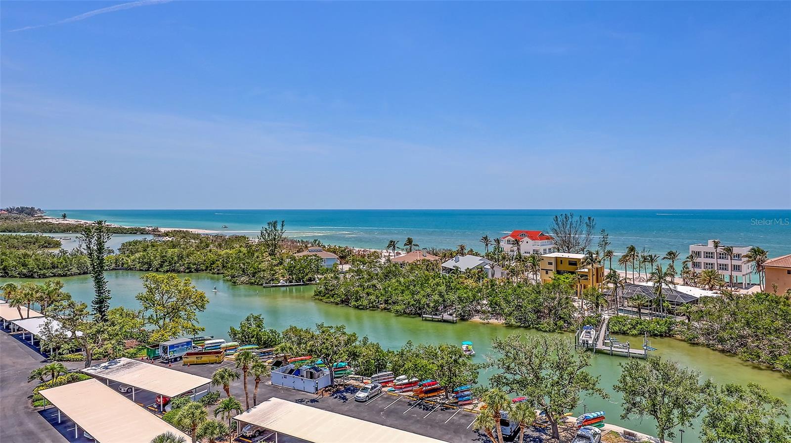 Image 28 of 69 For 9393 Midnight Pass Road P4