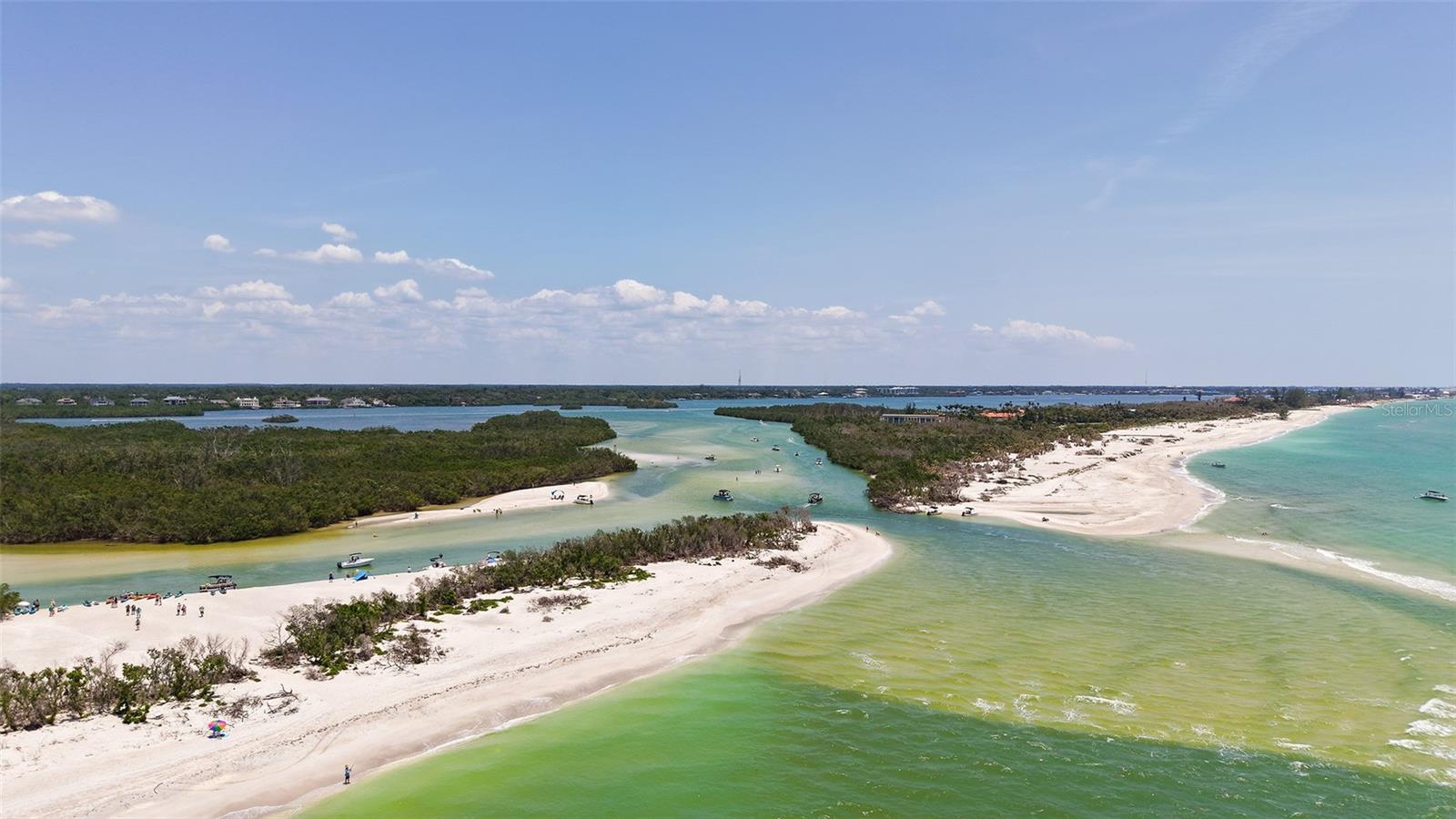 Image 59 of 69 For 9393 Midnight Pass Road P4