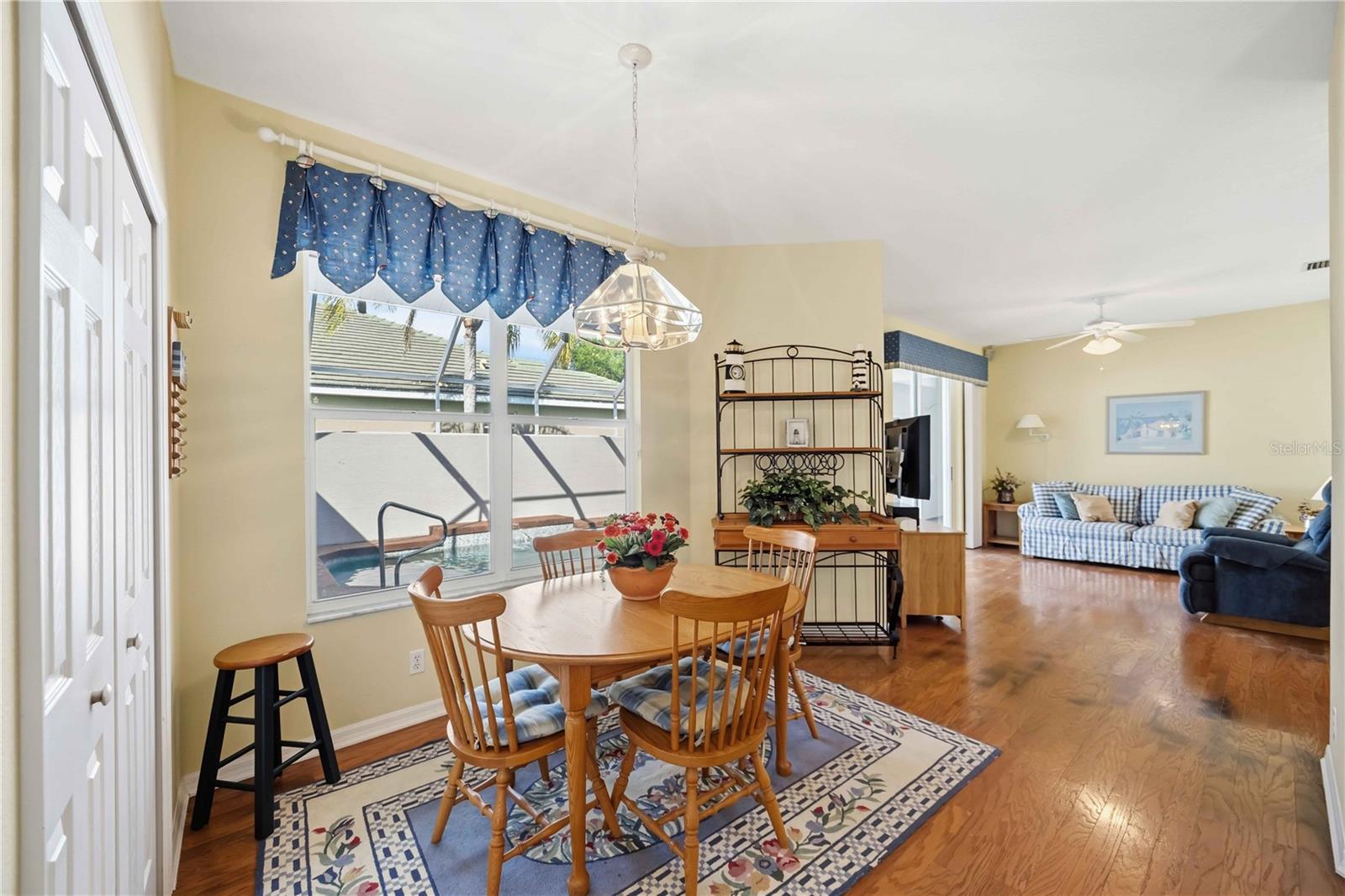 Image 15 of 48 For 3011 Woodland Fern Drive