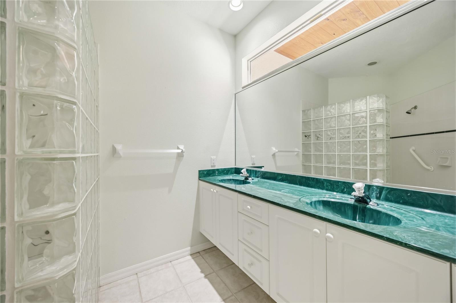 Image 23 of 48 For 3011 Woodland Fern Drive