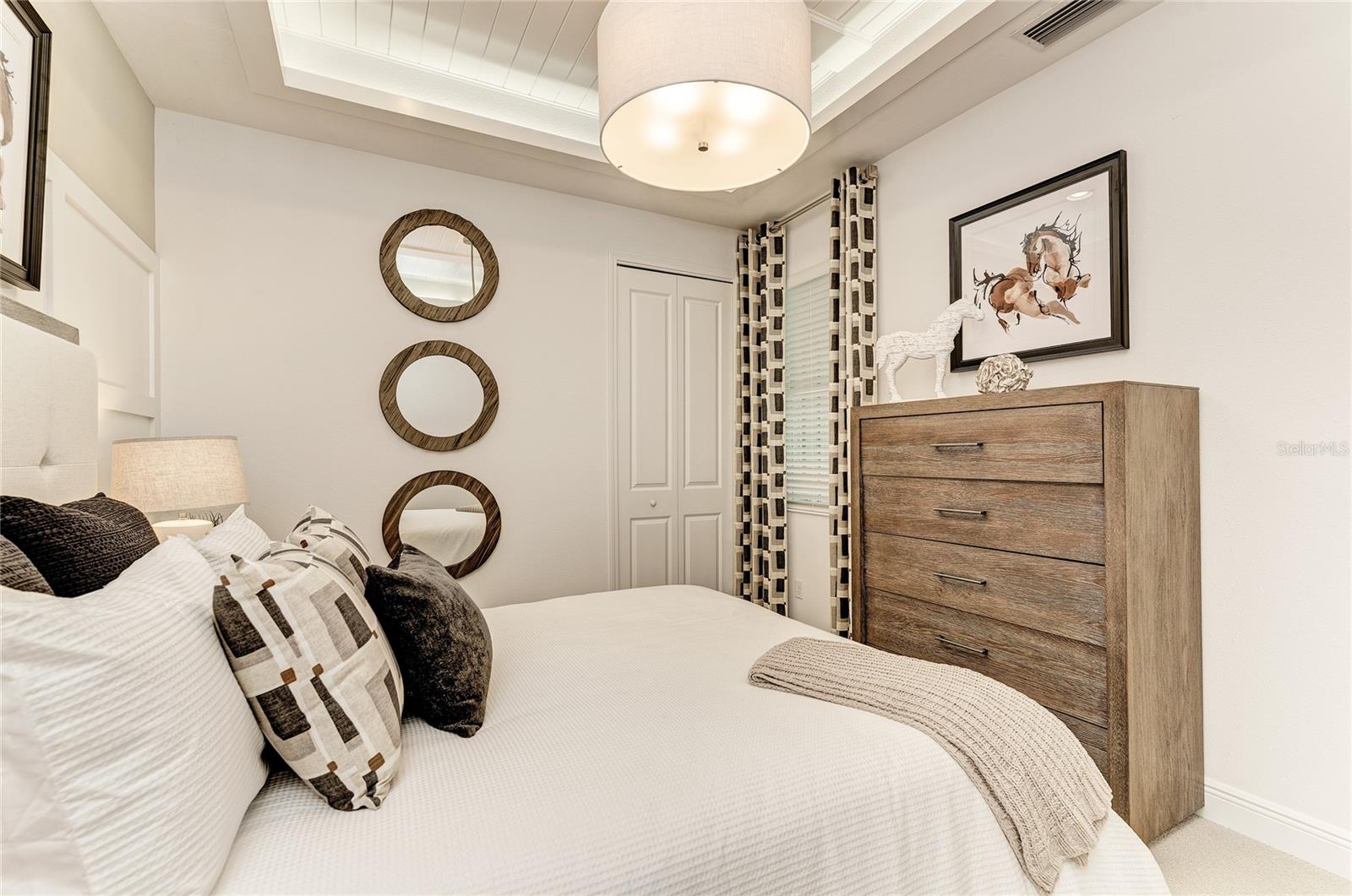 Image 23 of 35 For 260 Van Gogh Cove