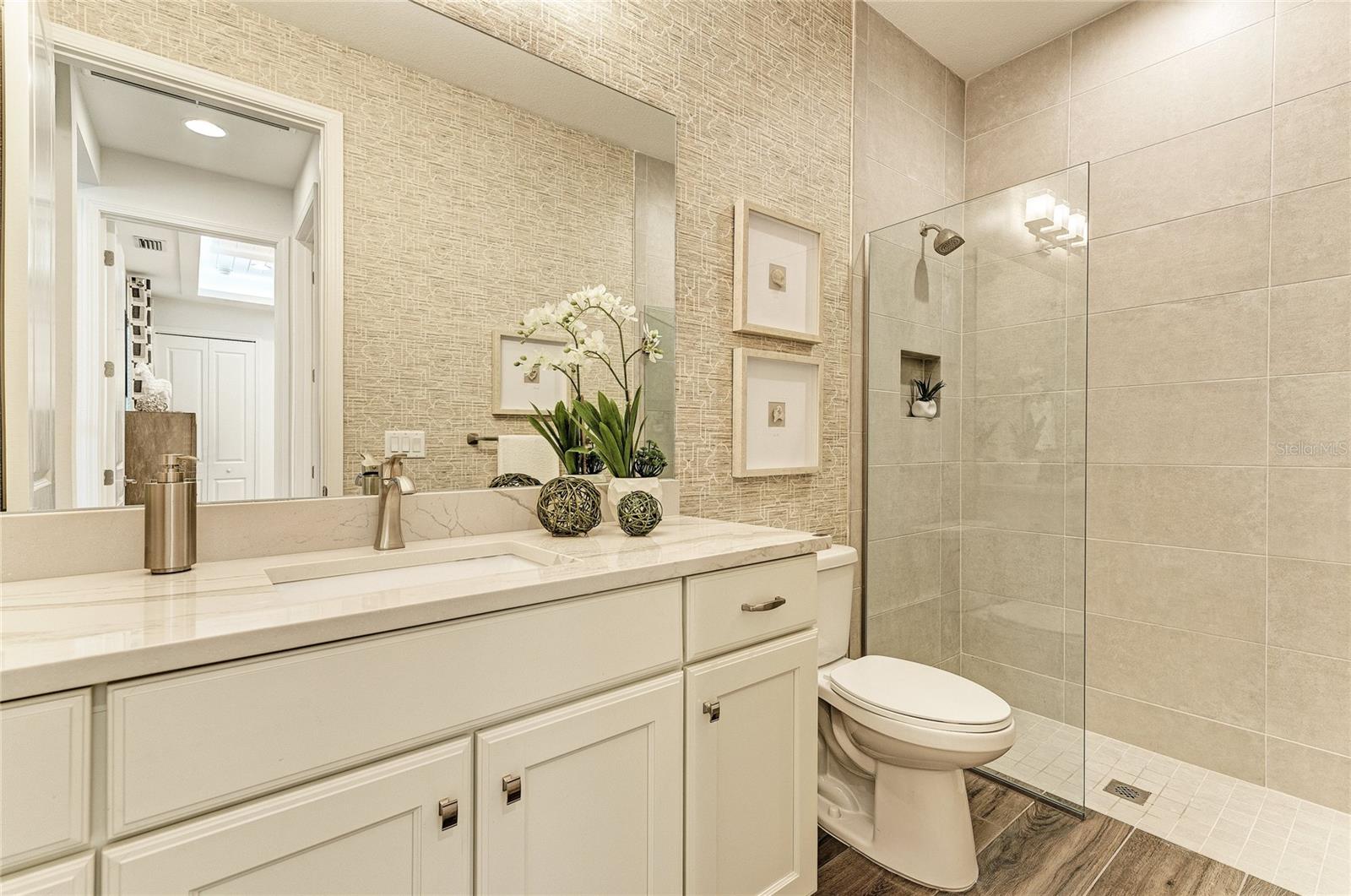 Image 24 of 35 For 260 Van Gogh Cove